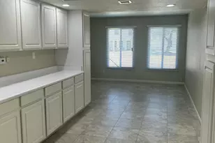 6523 S La Corta Dr, Tempe, AZ 85283 - Photo 8