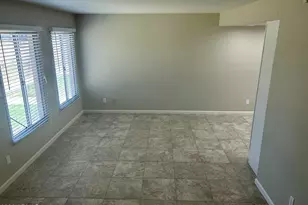 6523 S La Corta Dr, Tempe, AZ 85283 - Photo 14