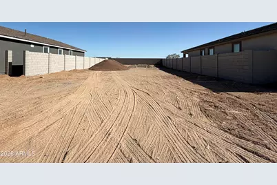 16199 W Red Bird Road, Surprise, AZ 85387 - Photo 2