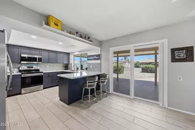 10714 W Saratoga Circle, Sun City, AZ 85351 - Photo 22