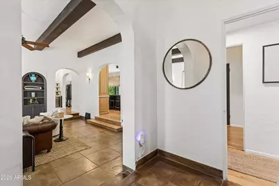 511 E Orange Drive, Phoenix, AZ 85012 - Photo 6