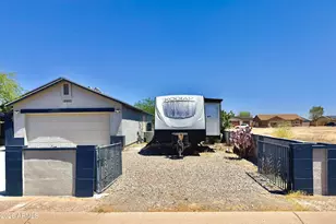 12600 W Obregon Dr, Arizona City, AZ 85123 - Photo 4