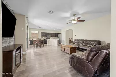 13408 W Maui Lane, Surprise, AZ 85379 - Photo 8