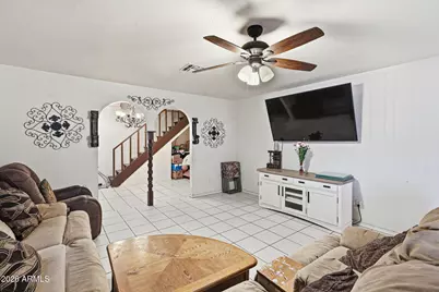 4832 W Earll Drive, Phoenix, AZ 85031 - Photo 4