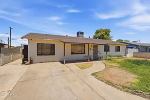 4832 W Earll Dr, Phoenix, AZ 85031 - Photo 2