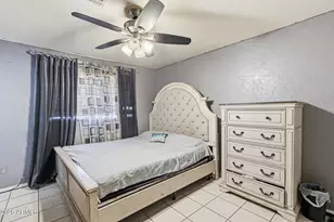 4832 W Earll Dr, Phoenix, AZ 85031 - Photo 16