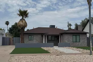 926 W Moreland St, Phoenix, AZ 85007 - Photo 1