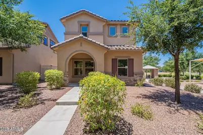 1061 S Hawk Lane, Gilbert, AZ 85296 - Photo 2