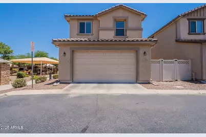 1061 S Hawk Lane, Gilbert, AZ 85296 - Photo 10