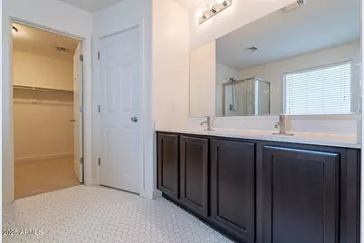 1061 S Hawk Lane, Gilbert, AZ 85296 - Photo 16