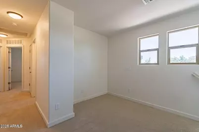 1061 S Hawk Lane, Gilbert, AZ 85296 - Photo 18