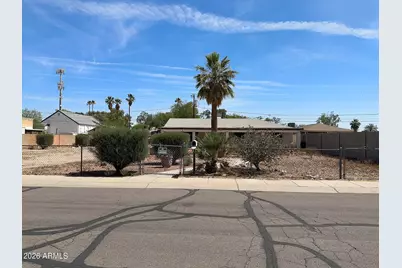 312 E 3rd Street, Casa Grande, AZ 85122 - Photo 2