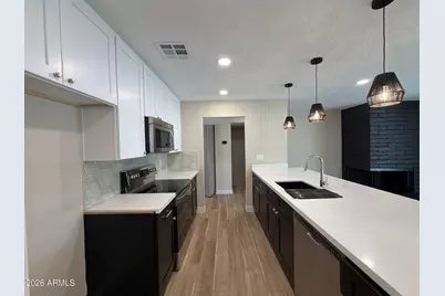 4201 W Luke Avenue, Phoenix, AZ 85019 - Photo 8