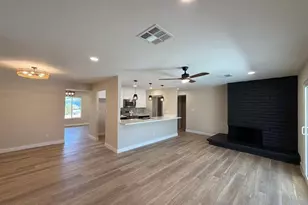 4201 W Luke Ave, Phoenix, AZ 85019 - Photo 16