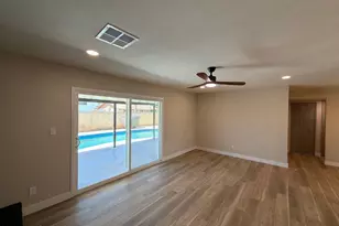 4201 W Luke Ave, Phoenix, AZ 85019 - Photo 18