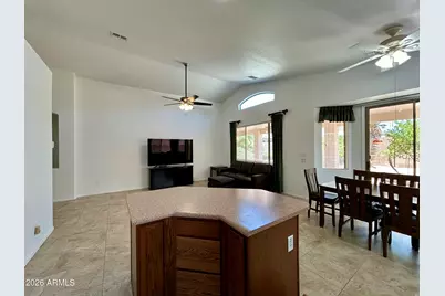 18094 W Skyline Drive, Surprise, AZ 85374 - Photo 8