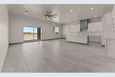 28583 N 257th Drive, Wittmann, AZ 85361 - Photo 2