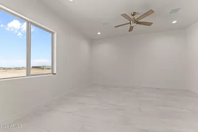28583 N 257th Drive, Wittmann, AZ 85361 - Photo 14