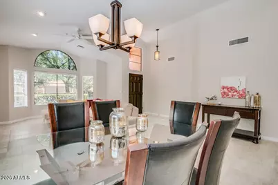 9584 E Windrose Drive, Scottsdale, AZ 85260 - Photo 8