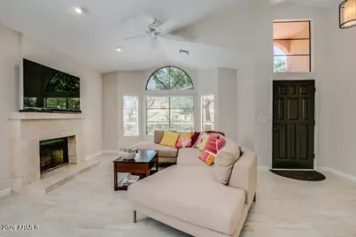 9584 E Windrose Drive, Scottsdale, AZ 85260 - Photo 2