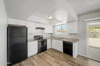 1022 W Anderson Drive, Phoenix, AZ 85023 - Photo 12