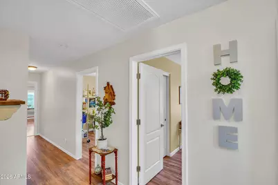 16209 W Mauna Loa Lane, Surprise, AZ 85379 - Photo 4