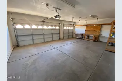 3358 E Wickieup Lane, Phoenix, AZ 85050 - Photo 34