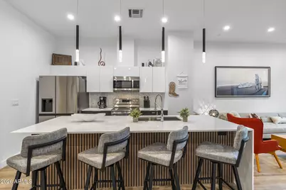 4220 N 32nd Street #32, Phoenix, AZ 85018 - Photo 2