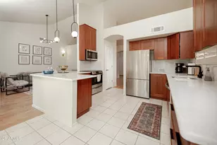 4117 E Glenhaven Dr, Phoenix, AZ 85048 - Photo 8