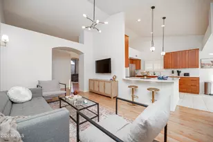 4117 E Glenhaven Dr, Phoenix, AZ 85048 - Photo 6