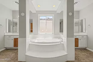 4012 W Lydia Ln, Phoenix, AZ 85041 - Photo 20