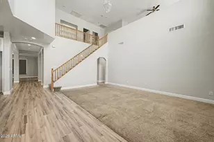 4012 W Lydia Ln, Phoenix, AZ 85041 - Photo 8