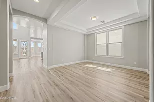 4012 W Lydia Ln, Phoenix, AZ 85041 - Photo 2