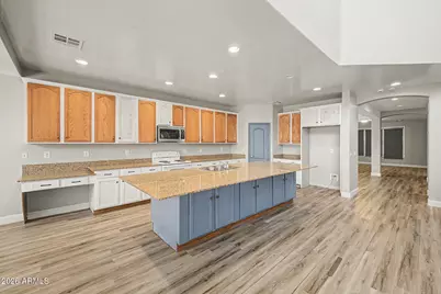4012 W Lydia Lane, Phoenix, AZ 85041 - Photo 12