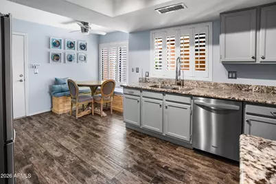 9716 W Tonto Lane, Peoria, AZ 85382 - Photo 8