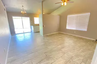 16253 N 18th St, Phoenix, AZ 85022 - Photo 2