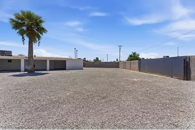 314 E Glade Avenue, Mesa, AZ 85210 - Photo 34