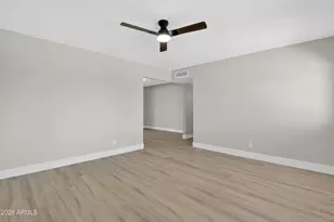314 E Glade Ave, Mesa, AZ 85210 - Photo 6