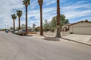 2919 W Palm Ln, Phoenix, AZ 85009 - Photo 18