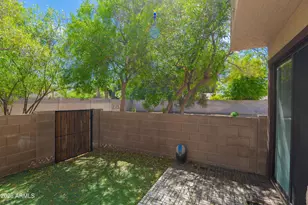 921 W University Dr, Mesa, AZ 85201 - Photo 40