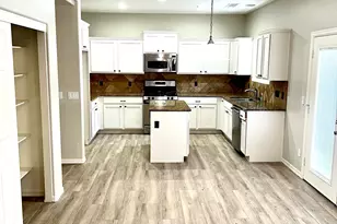 18606 W Sunnyslope Ln, Waddell, AZ 85355 - Photo 10