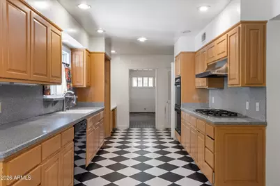 4140 E San Miguel Avenue, Phoenix, AZ 85018 - Photo 22