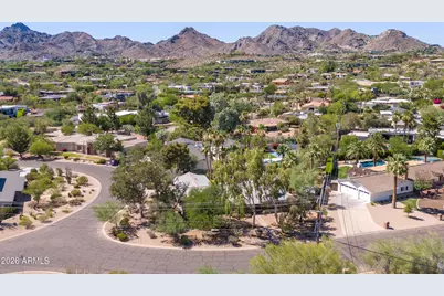 4140 E San Miguel Avenue, Phoenix, AZ 85018 - Photo 2