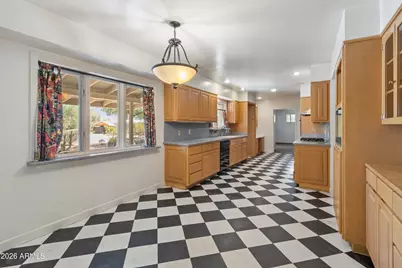 4140 E San Miguel Avenue, Phoenix, AZ 85018 - Photo 20