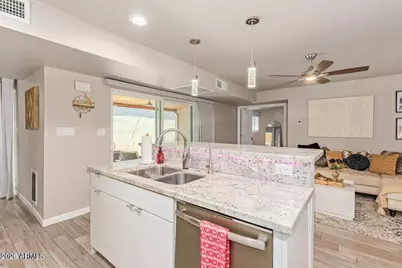 5913 E Thomas Road, Scottsdale, AZ 85251 - Photo 6
