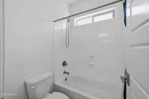 2144 E Flamingo Way E, Gilbert, AZ 85297 - Photo 32