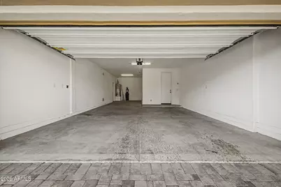 2144 E Flamingo Way E, Gilbert, AZ 85297 - Photo 32