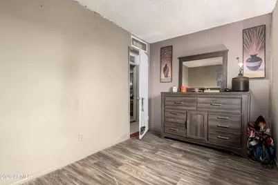 5001 S 19th Drive, Phoenix, AZ 85041 - Photo 22