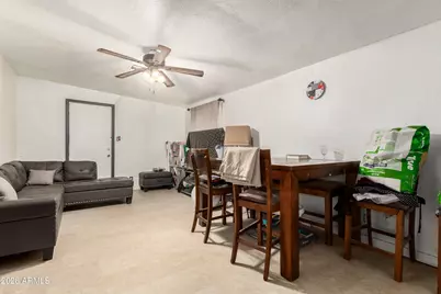 5001 S 19th Drive, Phoenix, AZ 85041 - Photo 14