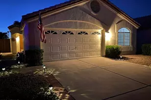 8972 W Lisbon Ln, Peoria, AZ 85381 - Photo 4